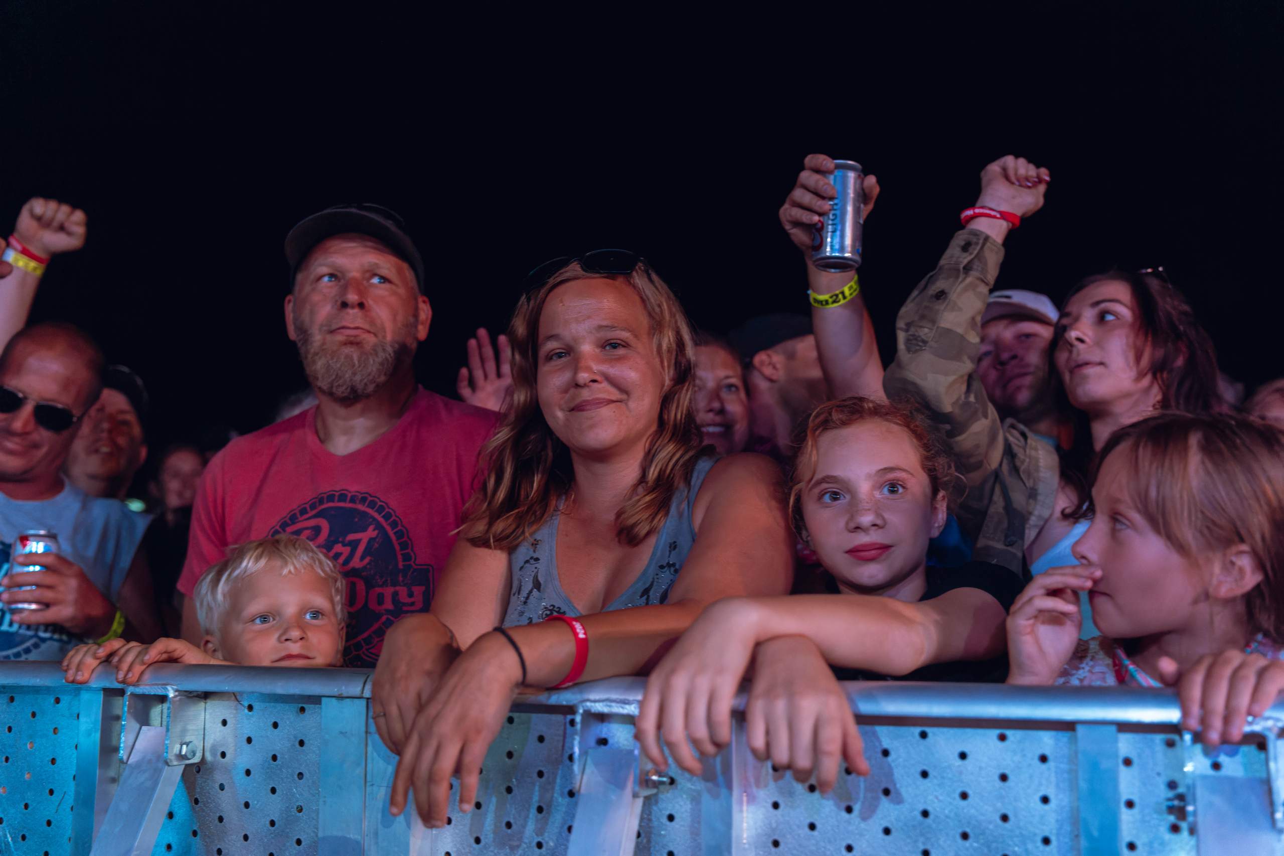 Chris Cagle performs at Tobacco Heritage Days in Edgerton, WI, July 20th, 2024, photography by Ross Harried for Second Crop Music