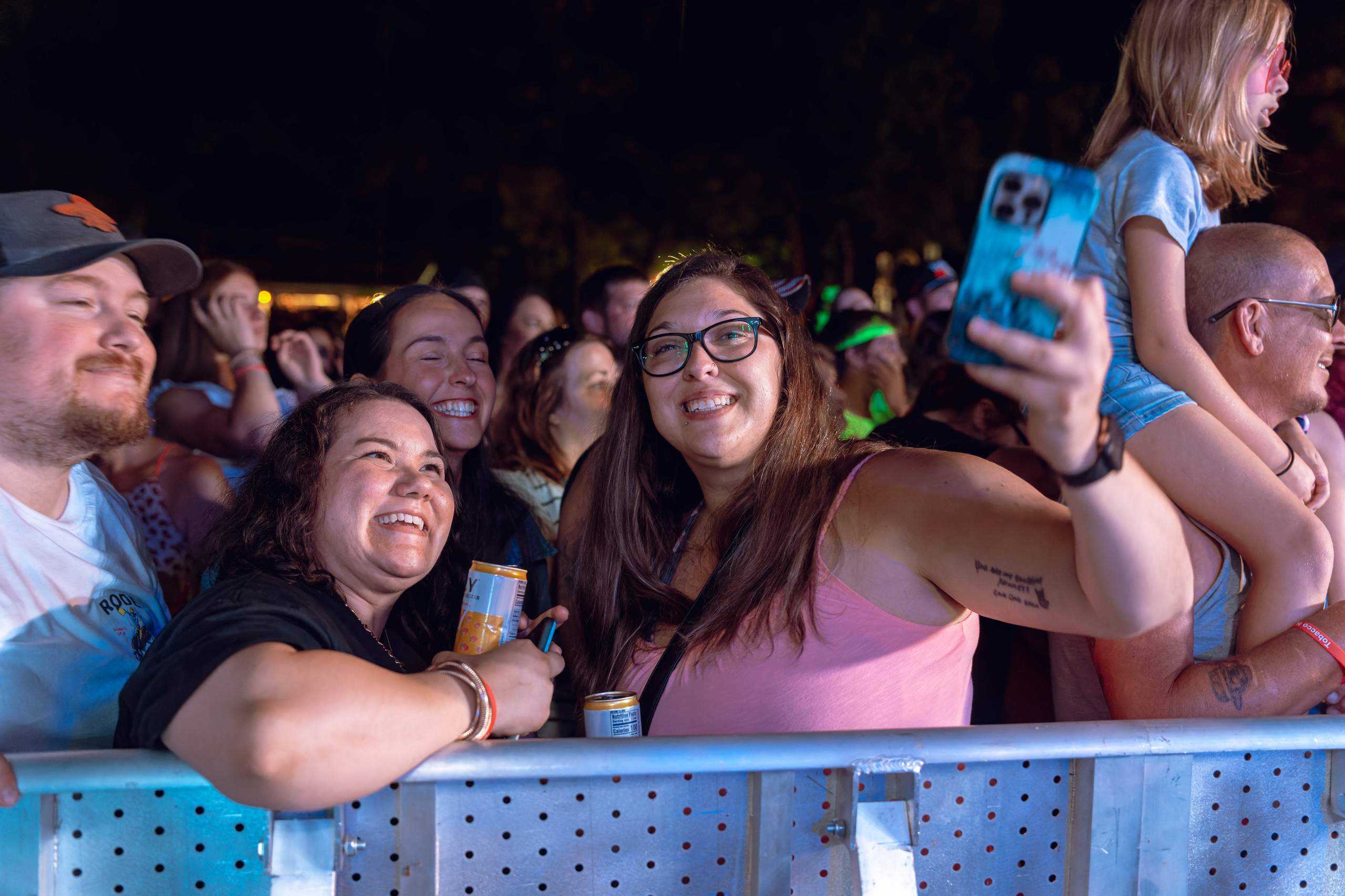 Chris Cagle performs at Tobacco Heritage Days in Edgerton, WI, July 20th, 2024, photography by Ross Harried for Second Crop Music