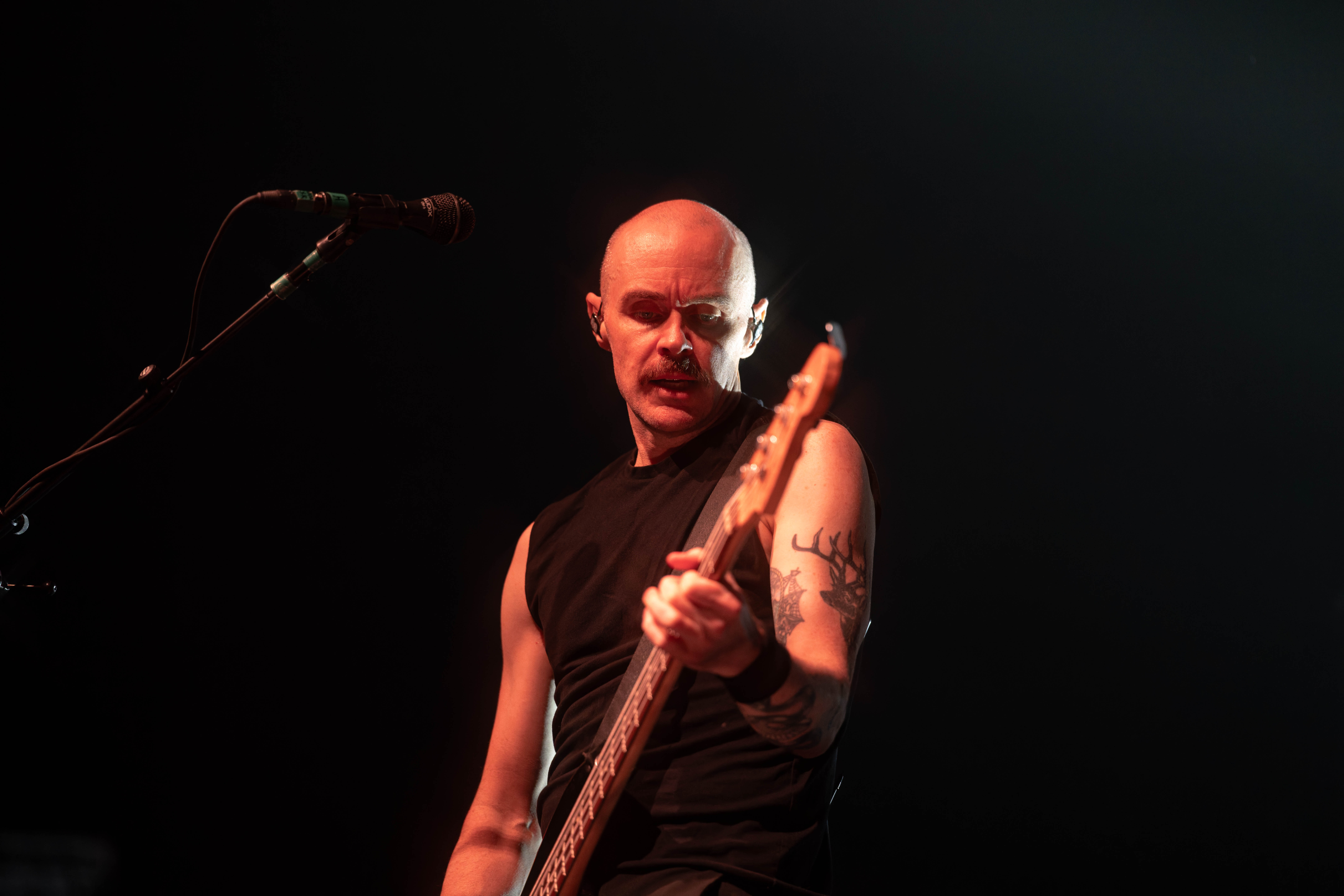 MMADISON, WI – SEPTEMBER 30, 2025: A Fire Inside (AFI) performs at The Sylvee in Madison, Wisconsin, marking the opening night of their 2025 U.S. tour. The show was AFI’s first performance in Madison in 28 years. Photography by Ross Harried for Second Crop Music