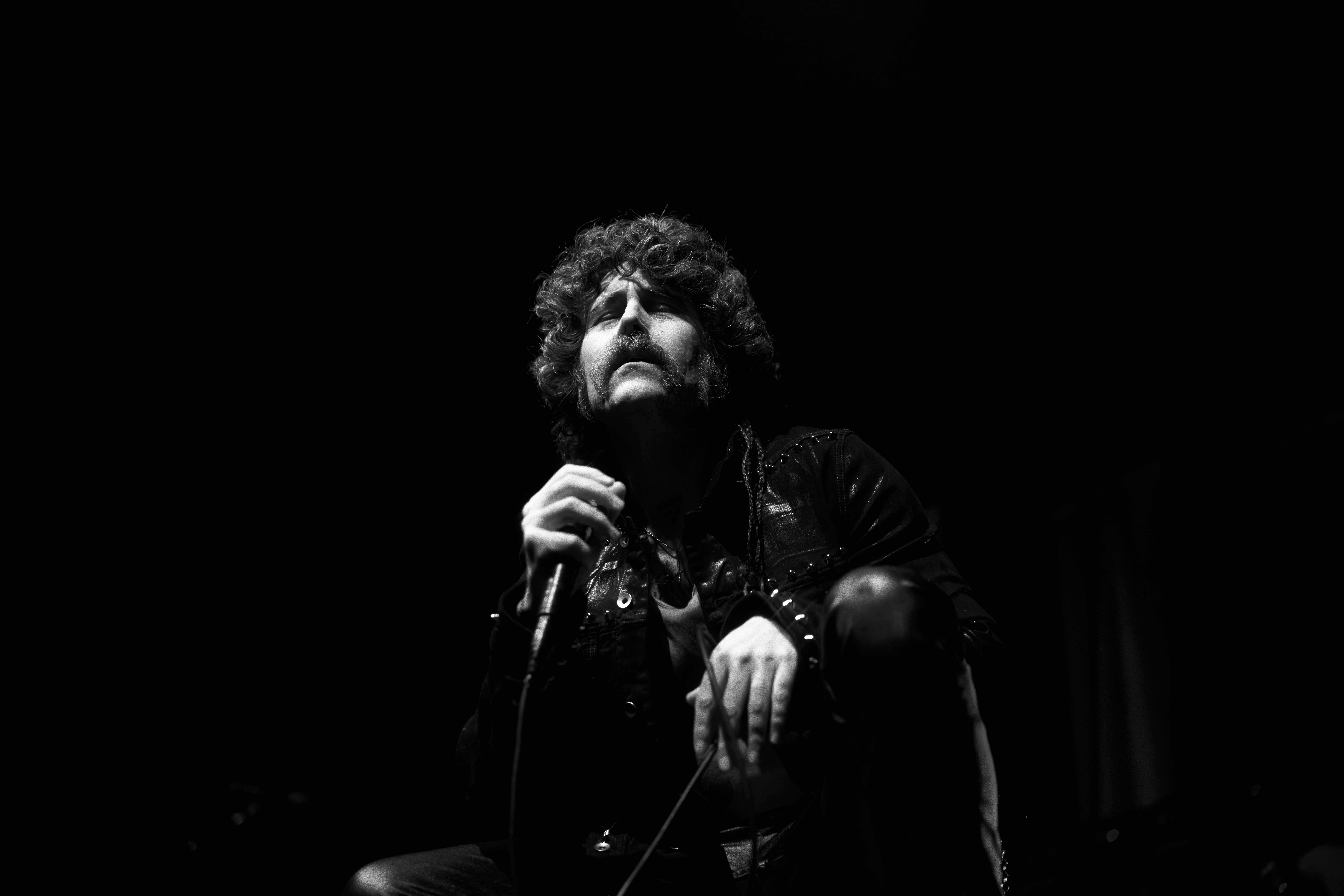 MMADISON, WI – SEPTEMBER 30, 2025: A Fire Inside (AFI) performs at The Sylvee in Madison, Wisconsin, marking the opening night of their 2025 U.S. tour. The show was AFI’s first performance in Madison in 28 years. Photography by Ross Harried for Second Crop Music
