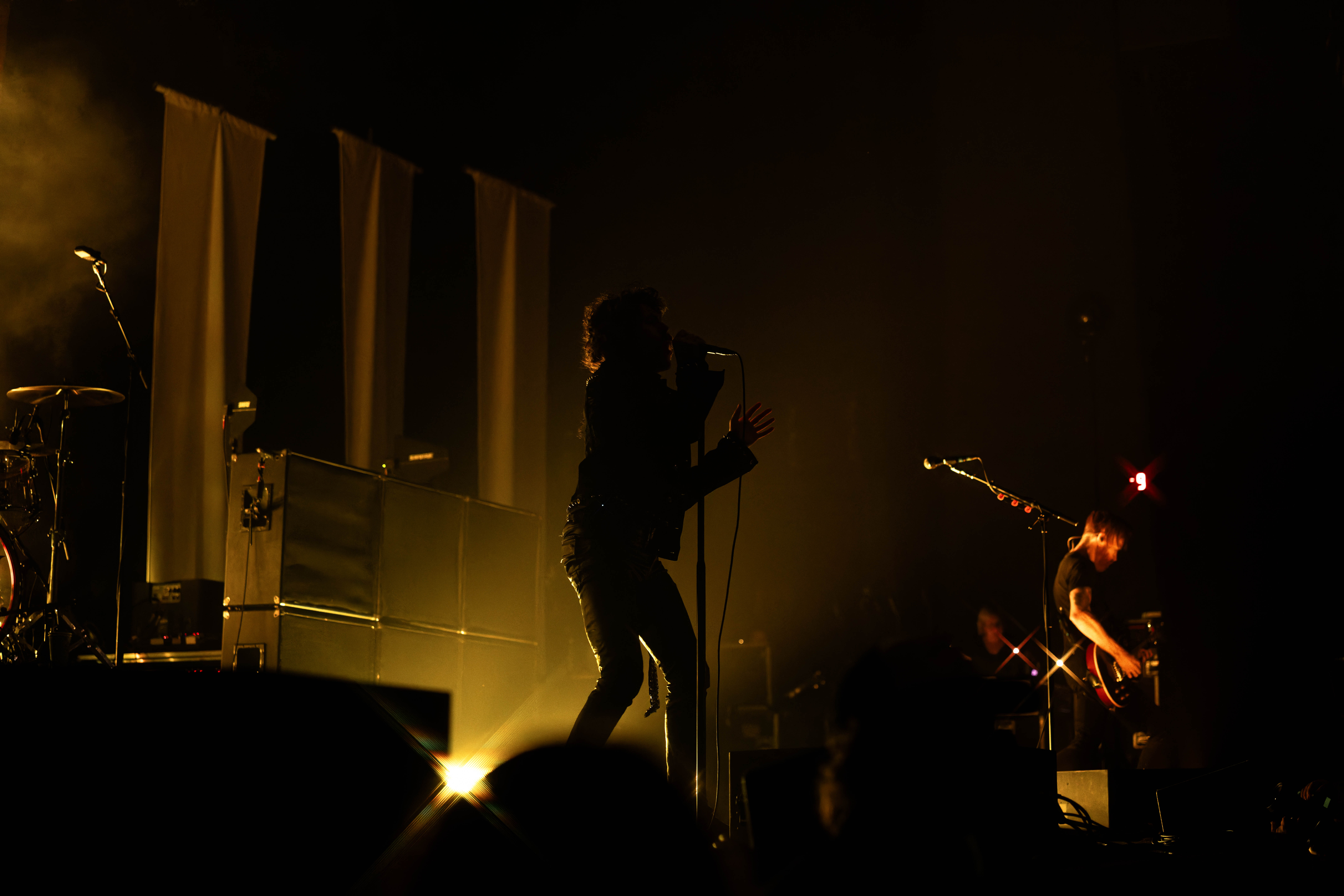 MMADISON, WI – SEPTEMBER 30, 2025: A Fire Inside (AFI) performs at The Sylvee in Madison, Wisconsin, marking the opening night of their 2025 U.S. tour. The show was AFI’s first performance in Madison in 28 years. Photography by Ross Harried for Second Crop Music
