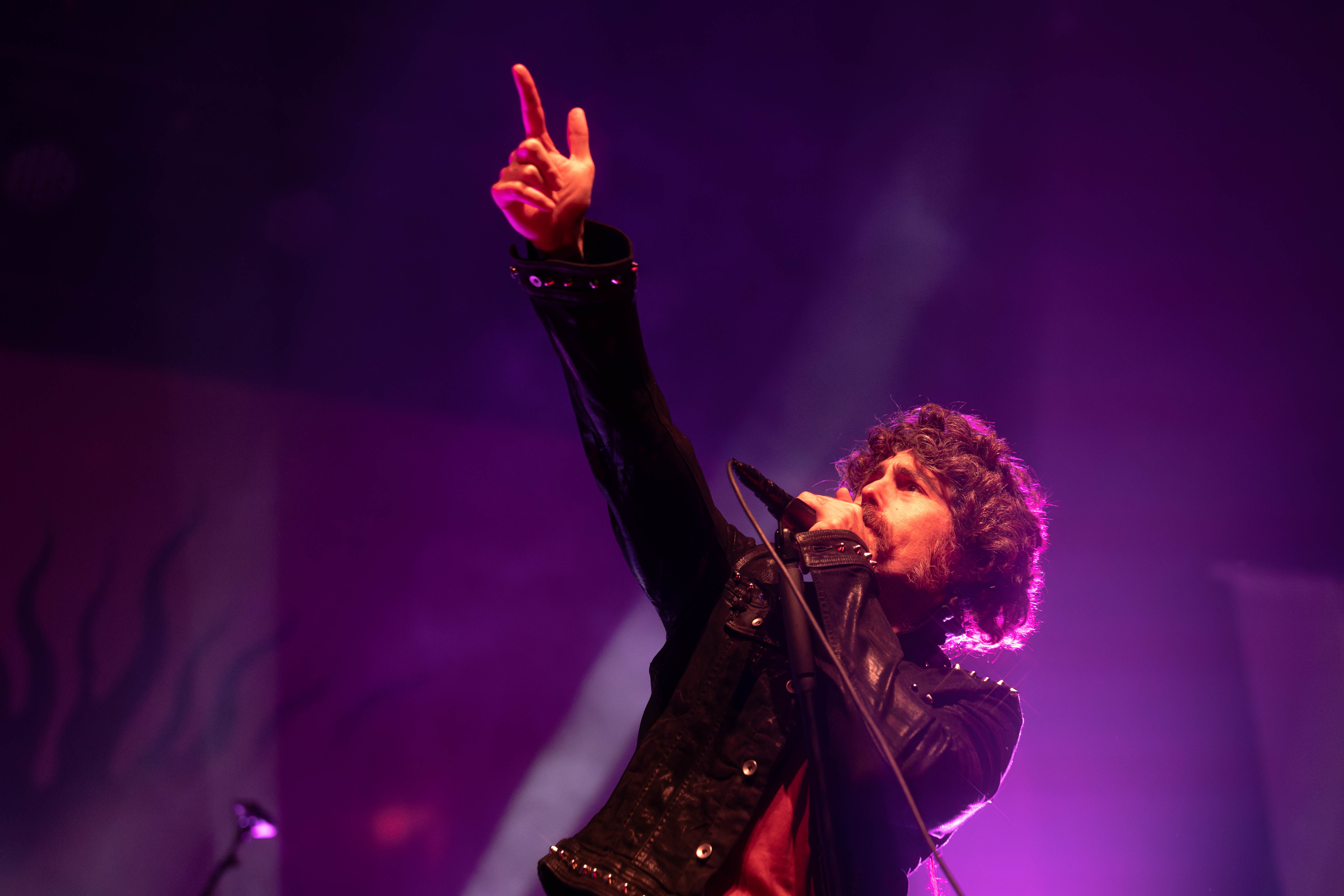 MMADISON, WI – SEPTEMBER 30, 2025: A Fire Inside (AFI) performs at The Sylvee in Madison, Wisconsin, marking the opening night of their 2025 U.S. tour. The show was AFI’s first performance in Madison in 28 years. Photography by Ross Harried for Second Crop Music