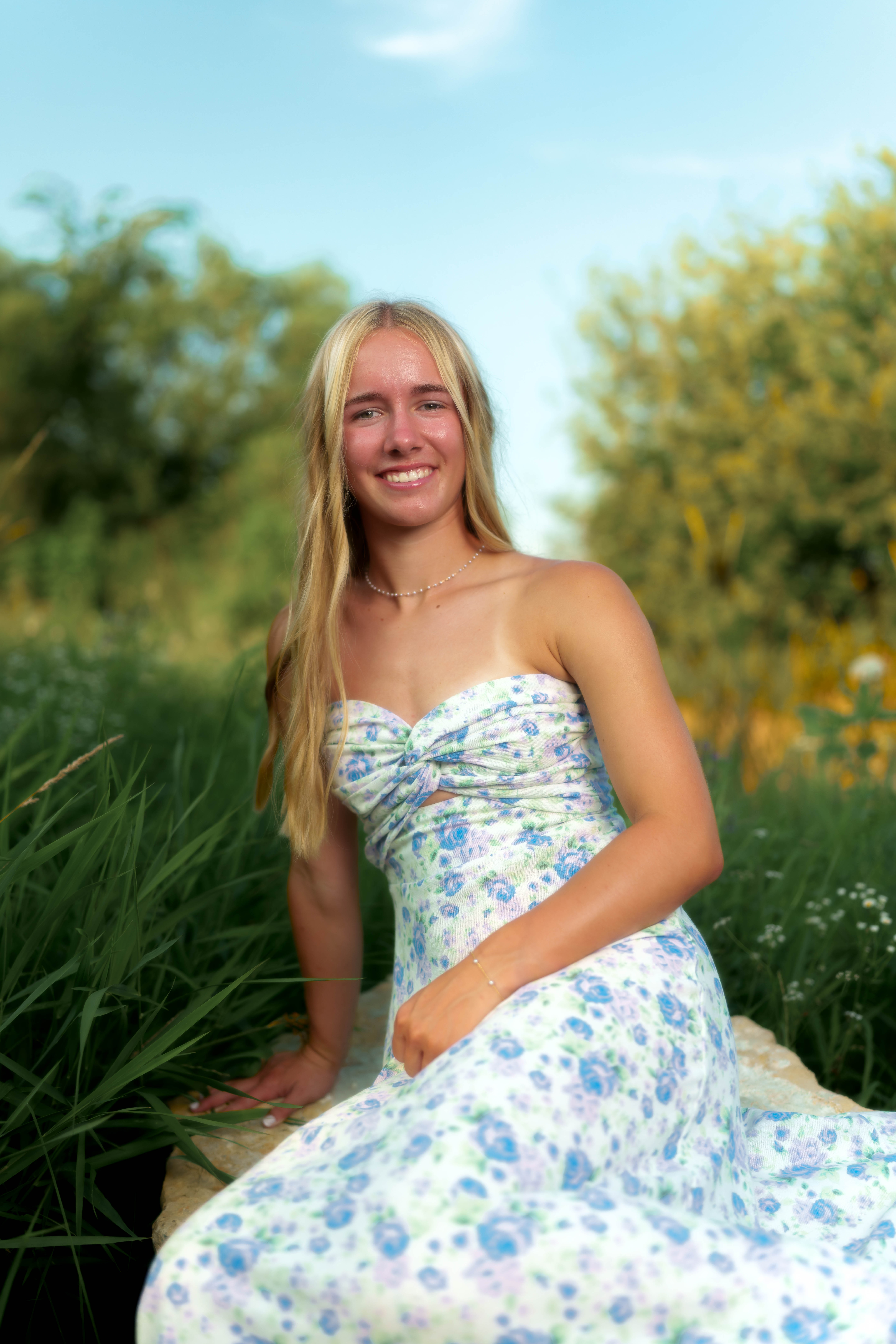 Click to View Larger Molly Olson poses for her senior portraits at Pheasant Valley Barn in Brooklyn, Wisconsin on July 29th, 2025. Olson will be graduating in 2026. Photography by Ross Harried for Second Crop Creative.
