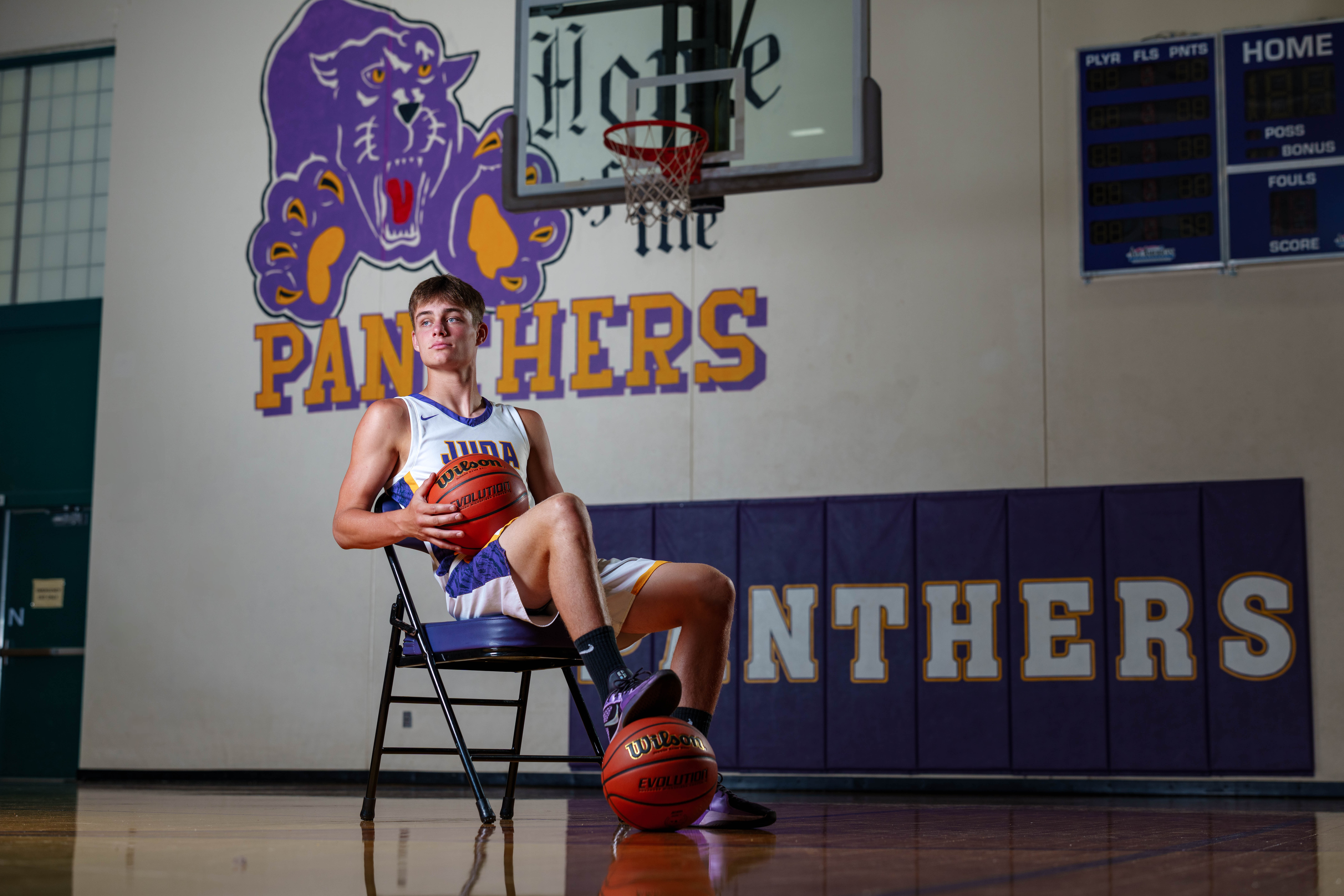 Jayden Brown poses for senior photos at Juda High School in Juda, Wisconsin on August 4th, 2025. Brown will graduate in 2026. Photography by Ross Harried for Second Crop Creative.