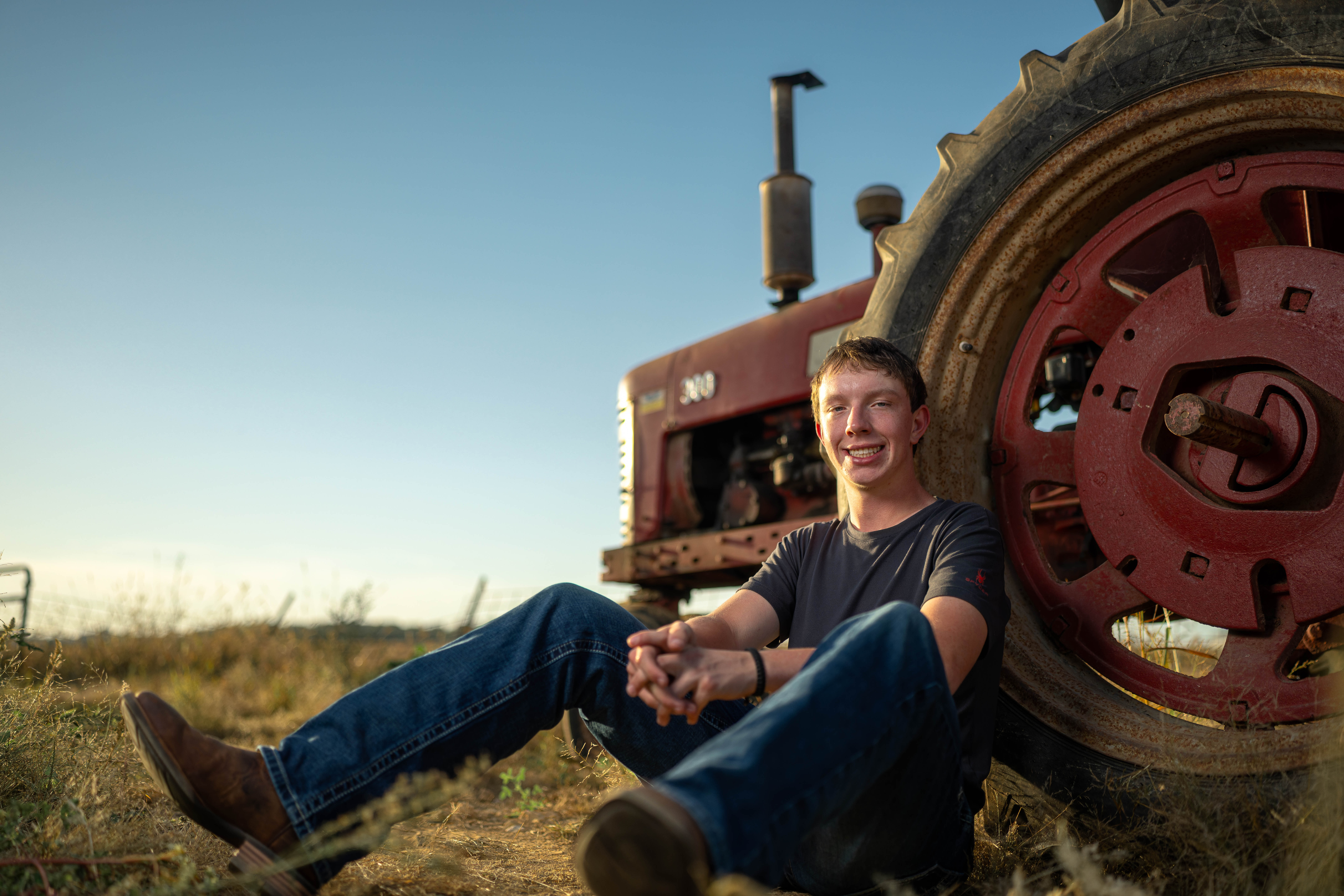 Coldan Altmann poses for senior photos in Monroe, Wisconsin on September 29th, 2025. Altmann will graduate in 2026. Photography by Ross Harried for Second Crop Creative.