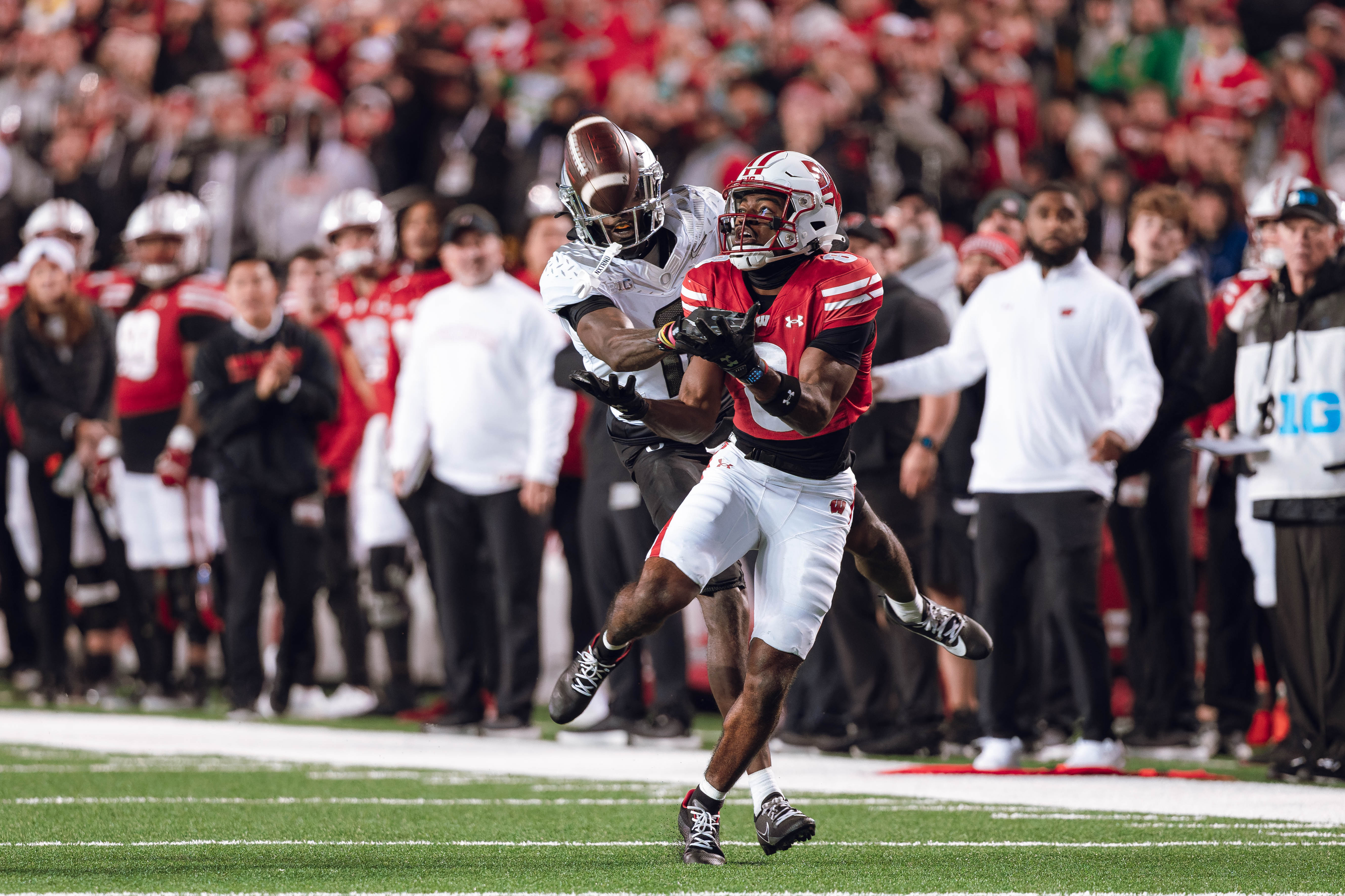 Wisconsin Badgers vs. Oregon Ducks