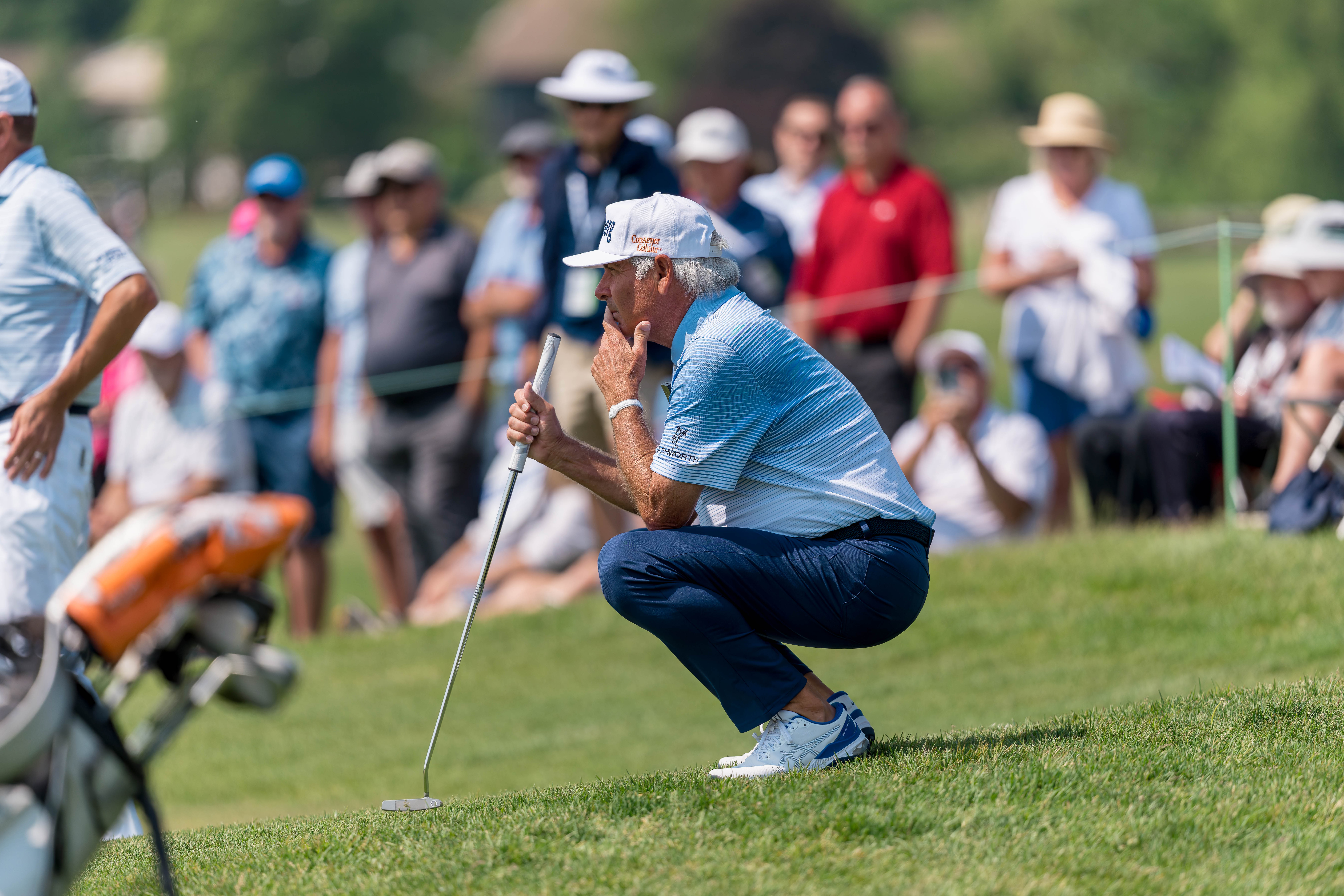 Fred Couples surveys the green on hole 1 during round 1 of The American Family Insurance Championship at TPC Wisconsin in Madison, Wisconsin on June 6th, 2025. Photography by Ross Harried for Second Crop Sports.