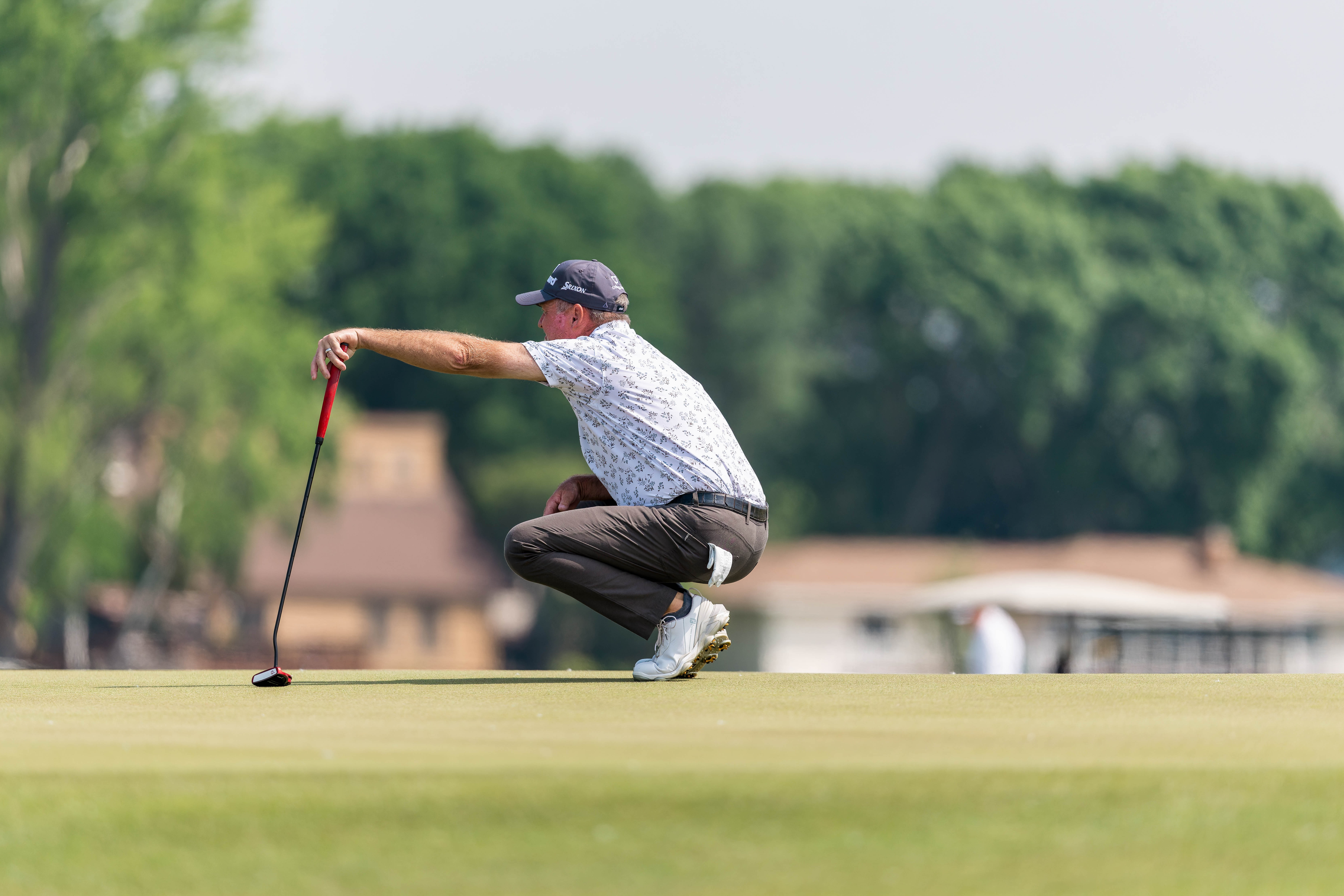 Jerry Kelly surveys the green on hole 1 during round 1 of The American Family Insurance Championship at TPC Wisconsin in Madison, Wisconsin on June 6th, 2025. Photography by Ross Harried for Second Crop Sports.