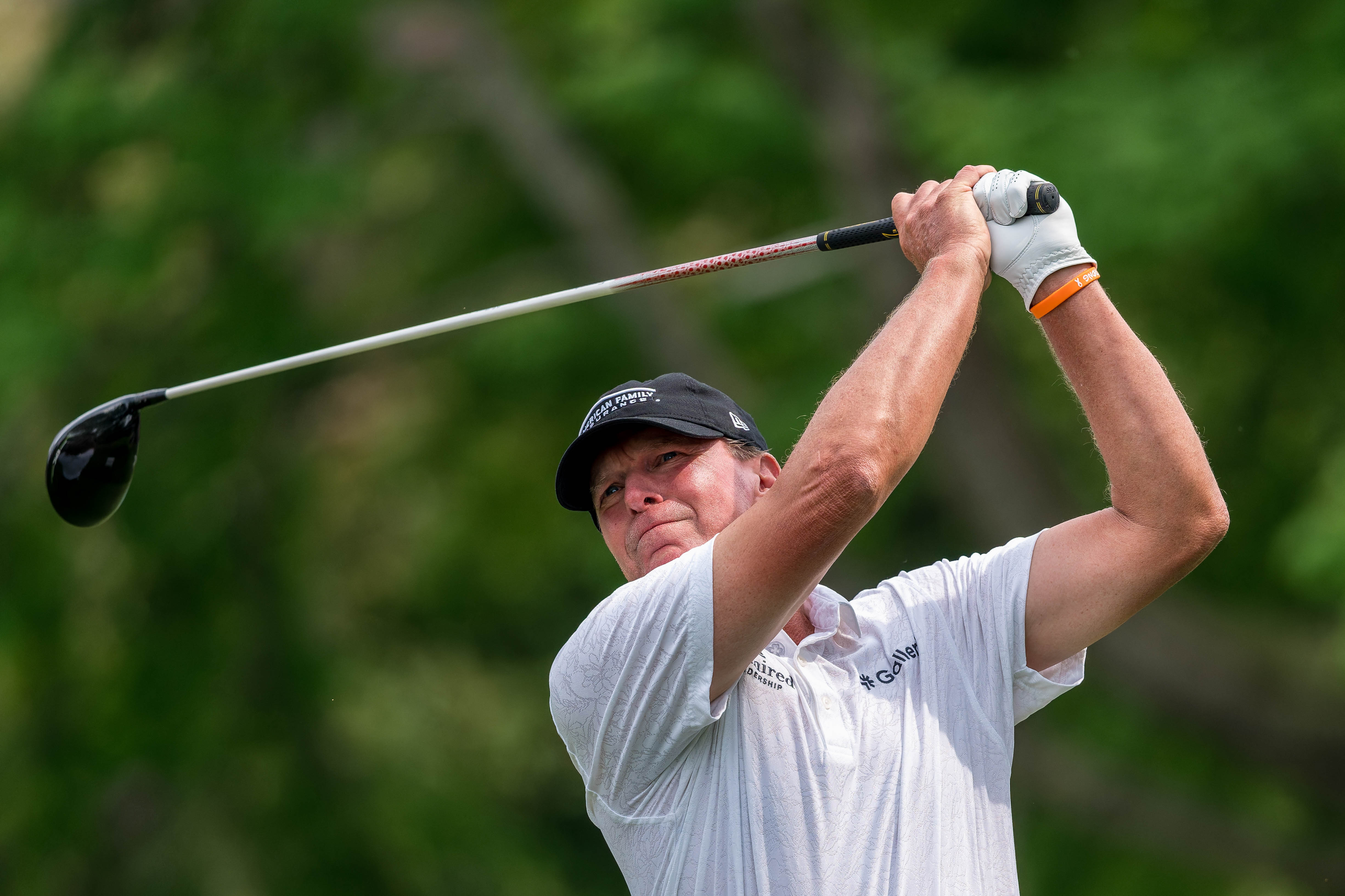 Steve Stricker hits a tee shot on the 12th tee during round 3 of The American Family Insurance Championship at TPC Wisconsin in Madison, Wisconsin on June 8th, 2025. Photography by Ross Harried for Second Crop Sports.