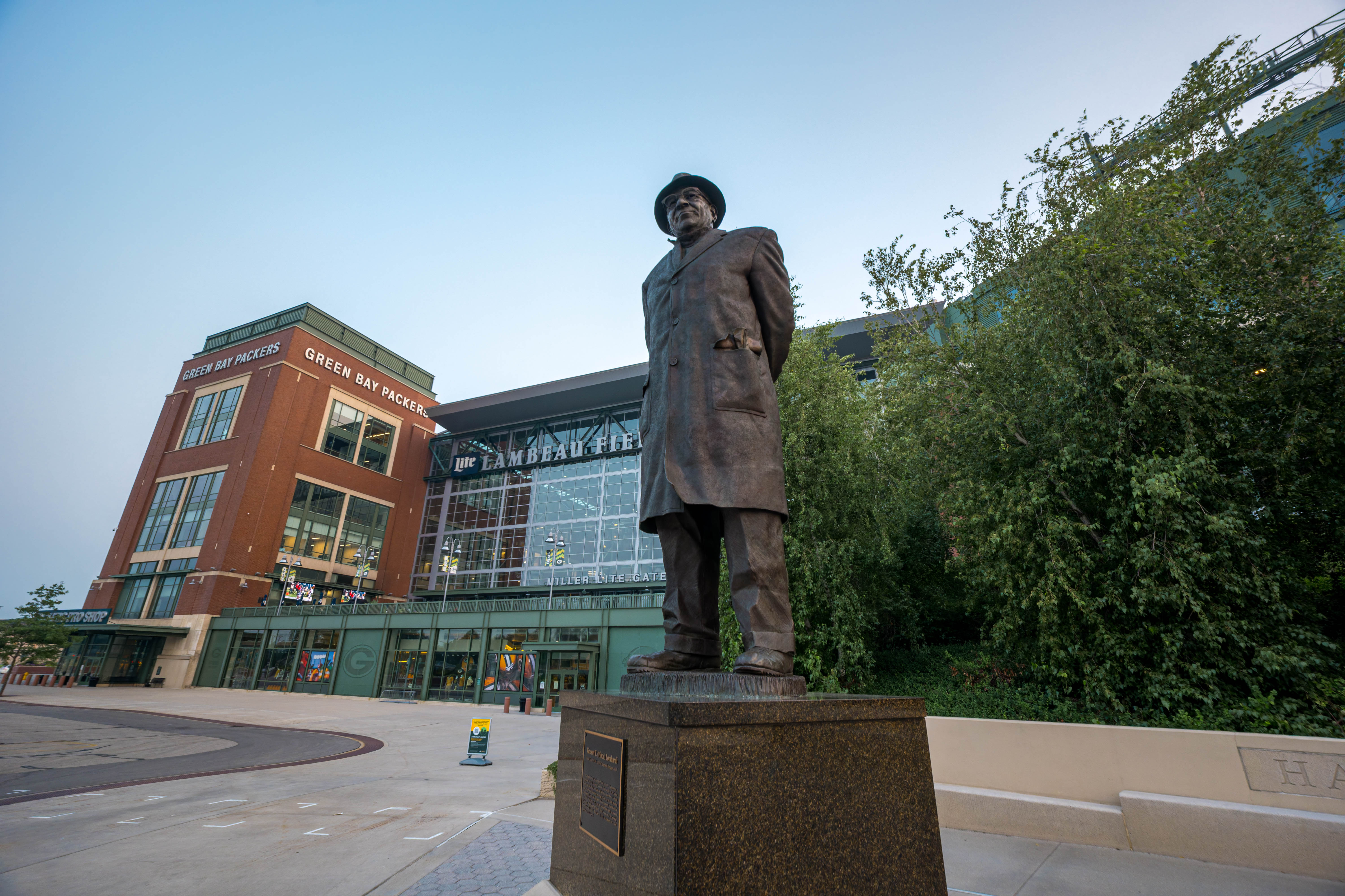 The Vince Lombardi statue stands outside Lambeau Field in Green Bay, Wisconsin, on August 6th, 2025. Photography by Ross Harried for Second Crop Sports.