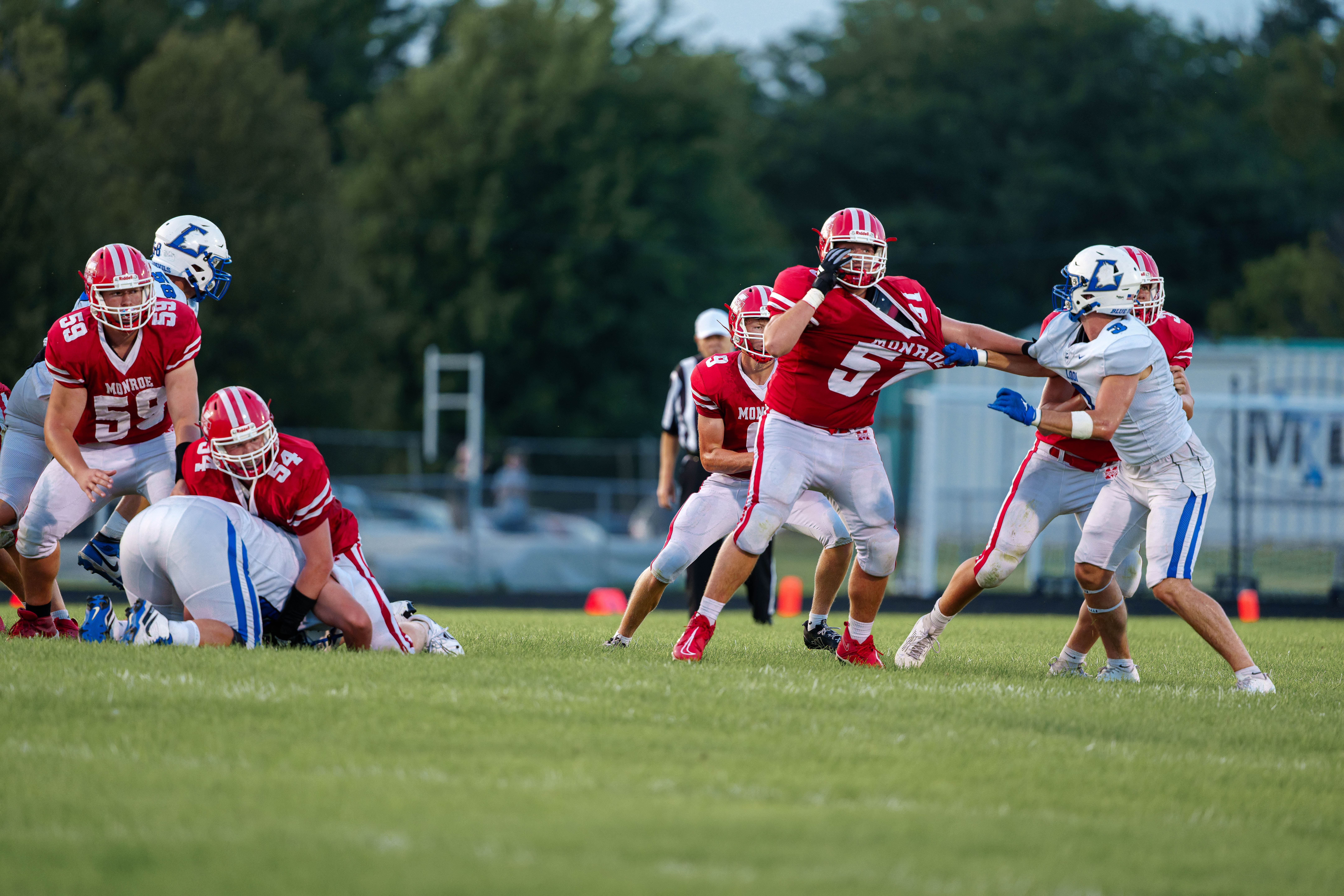 The Monroe Cheesemakers host the Lodi Blue Devils in a high school football game at Monroe High School in Monroe, Wisconsin, on August 22, 2025. Lodi defeated Monroe 21–14. Photography by Ross Harried for Second Crop Sports.