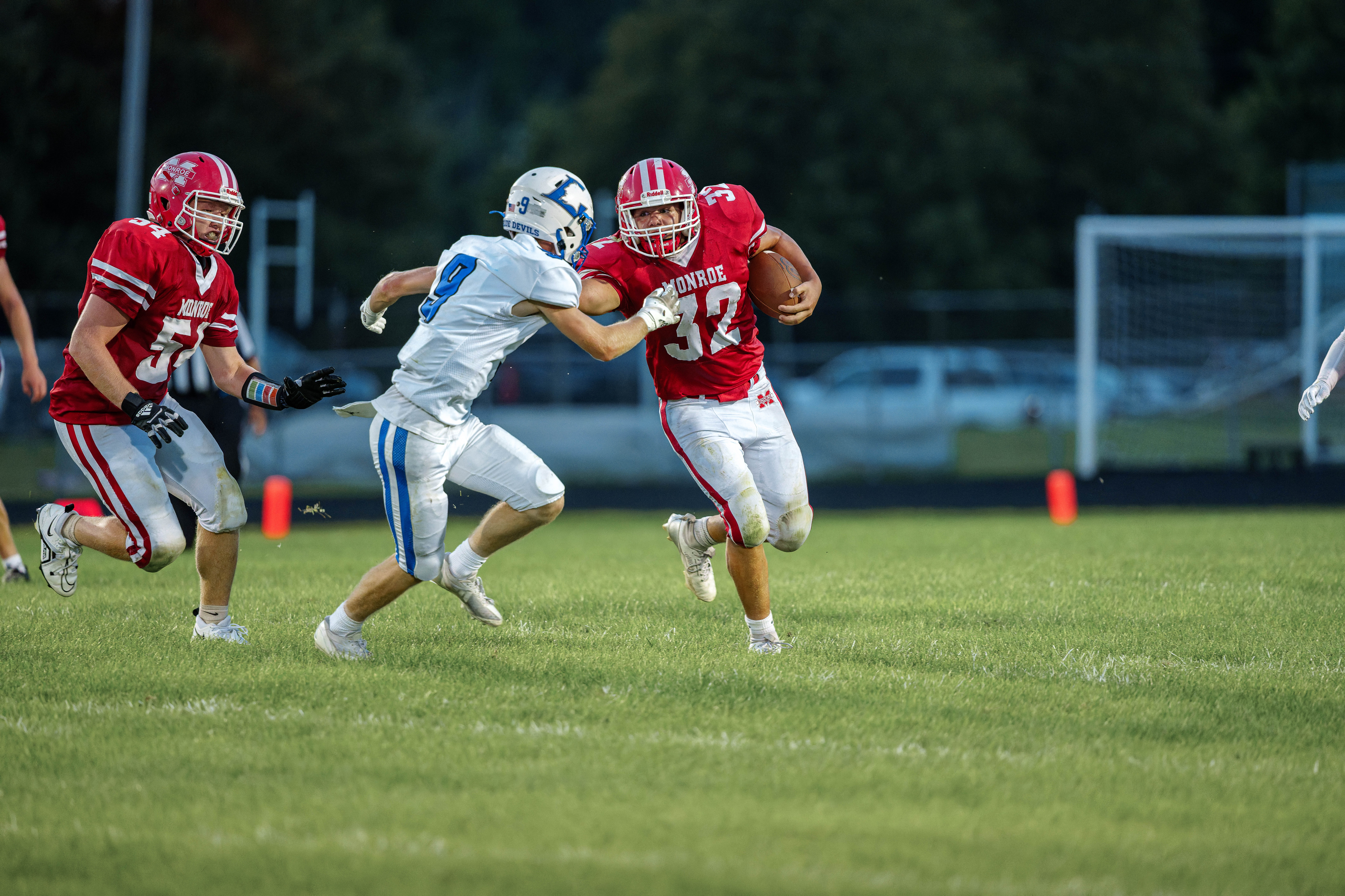 The Monroe Cheesemakers host the Lodi Blue Devils in a high school football game at Monroe High School in Monroe, Wisconsin, on August 22, 2025. Lodi defeated Monroe 21–14. Photography by Ross Harried for Second Crop Sports.