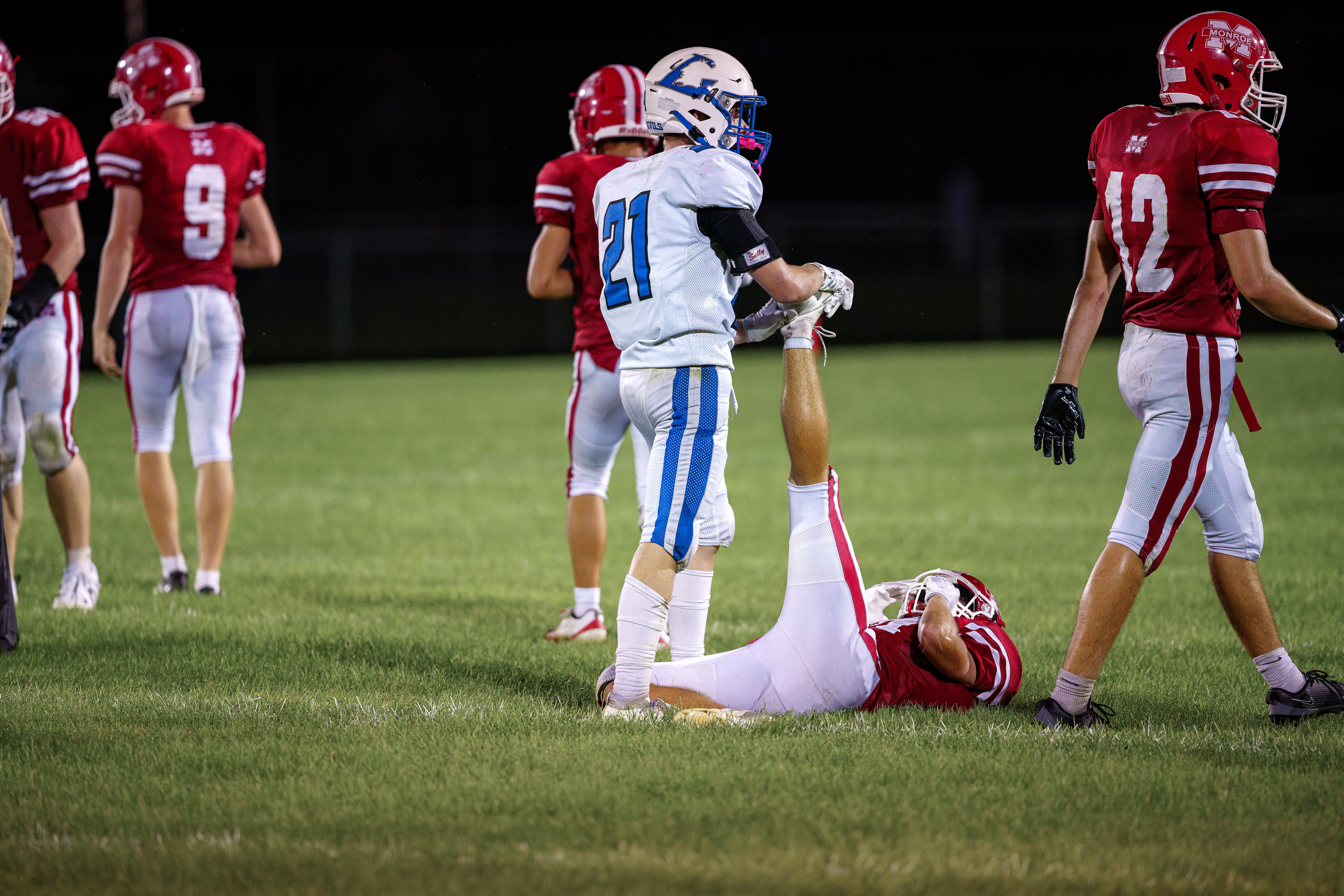 The Monroe Cheesemakers host the Lodi Blue Devils in a high school football game at Monroe High School in Monroe, Wisconsin, on August 22, 2025. Lodi defeated Monroe 21–14. Photography by Ross Harried for Second Crop Sports.