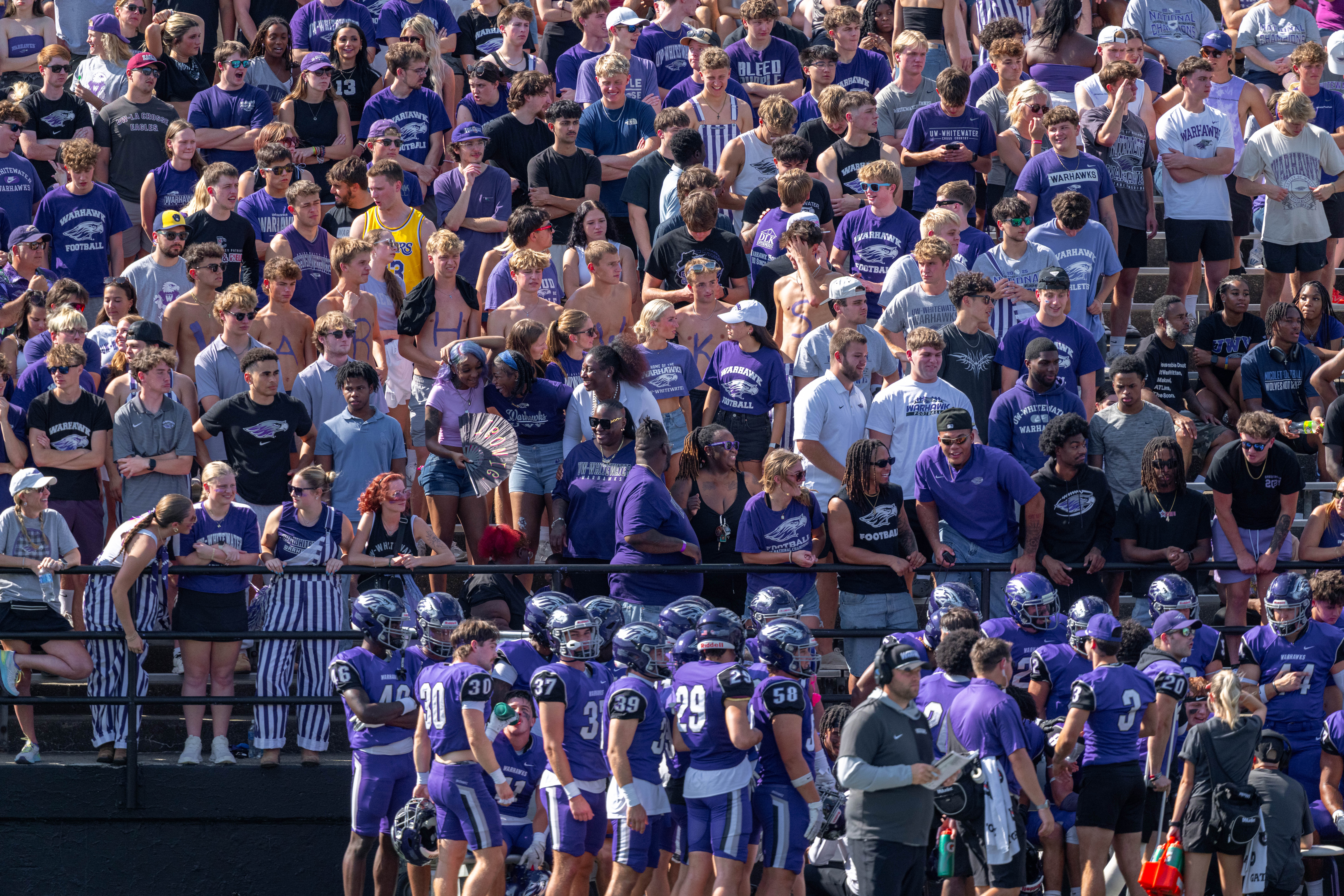 Oct 4, 2025; Whitewater, Wisconsin, USA;A college football game between the University of Wisconsin-Whitewater Warhawks and the University of Wisconsin-La Crosse Eagles at Perkins Stadium on October 04, 2025 in Whitewater, Wisconsin. Photography by Ross Harried for Second Crop Sports.